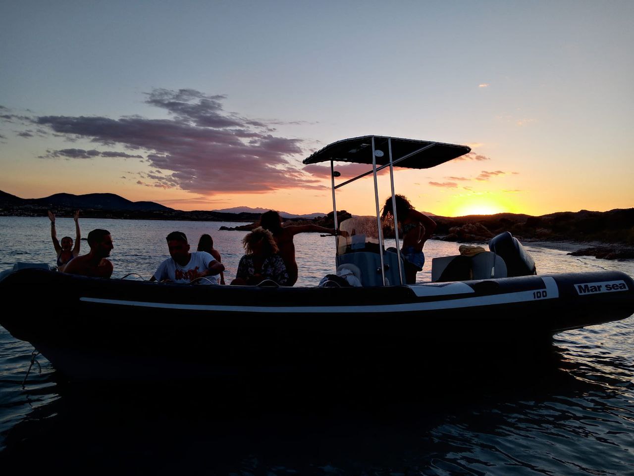 skipper tour al tramonto isola piana