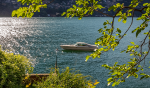 Luxury boat hire Como