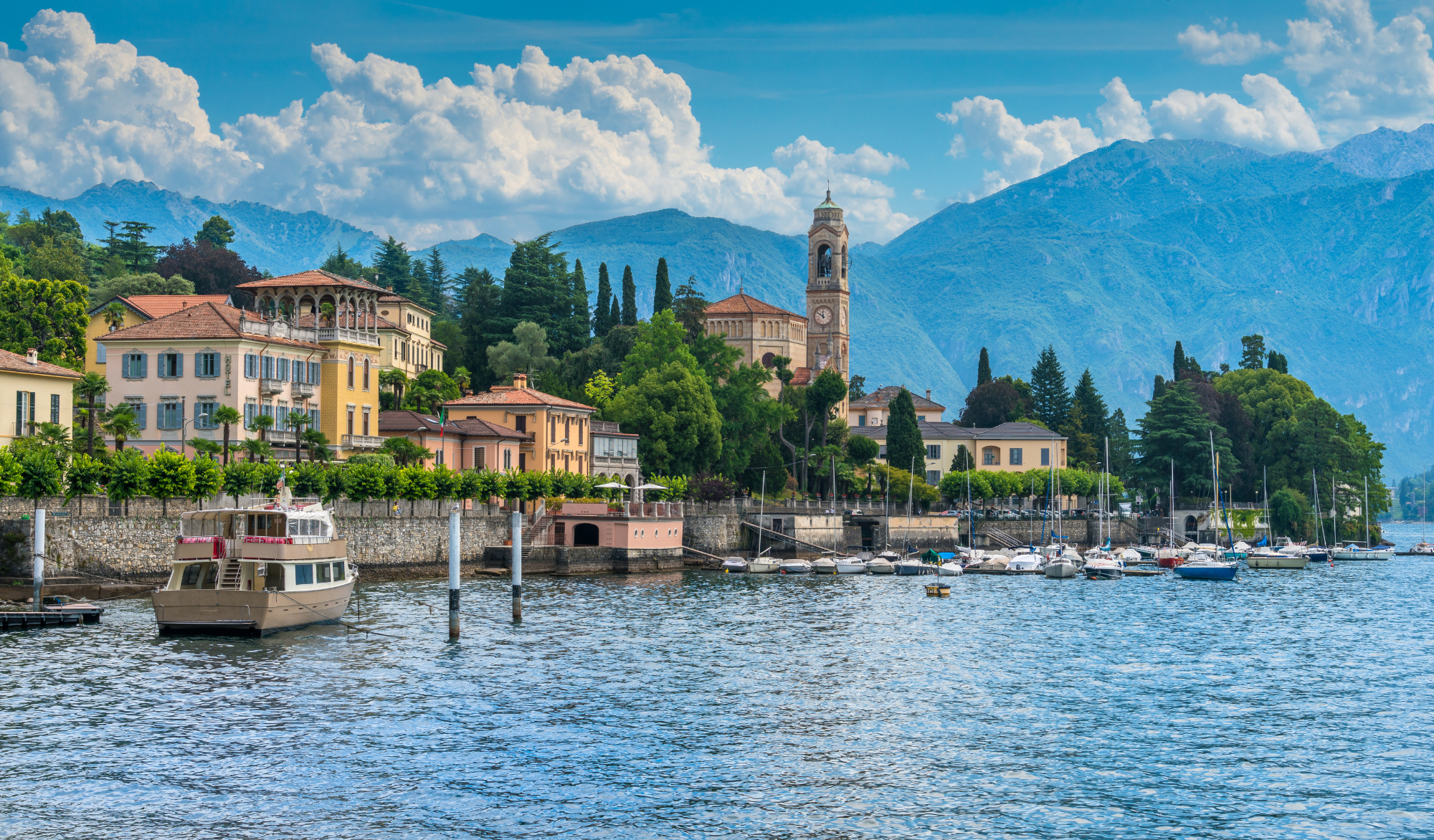 Yacht rental Lake Como