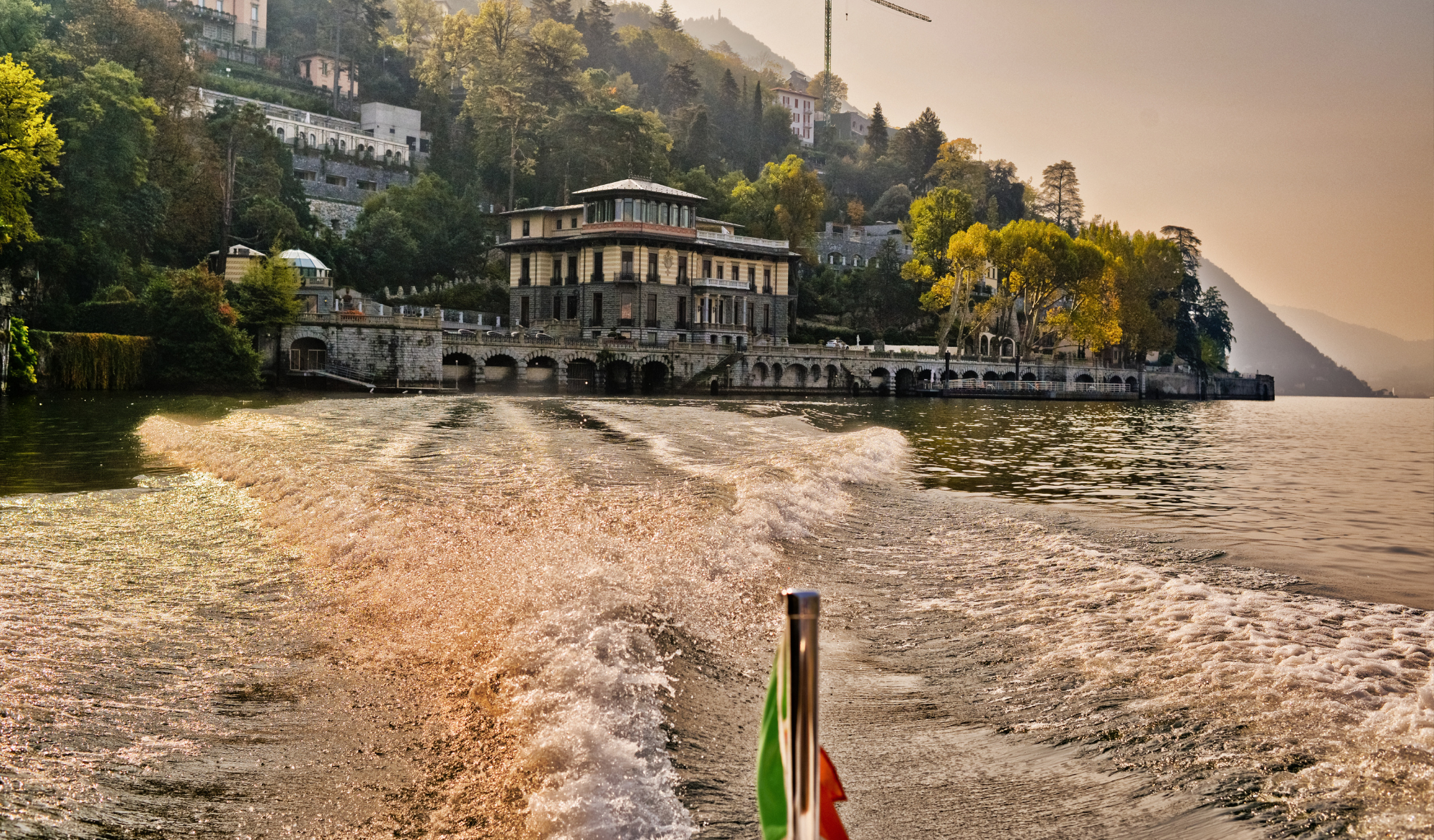 Exclusive boat trip Como